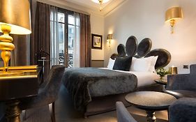 Hotel Lumen Paris Louvre